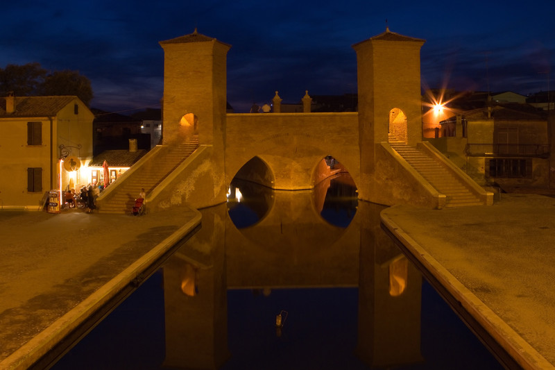 ''la notte ai tre ponti'' - Comacchio