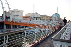 Ponte tra Gabicce e Cattolica