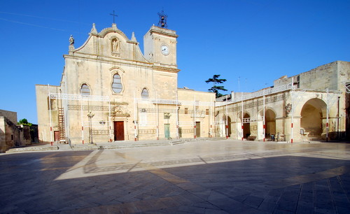 116464-800x489 116464-800x489