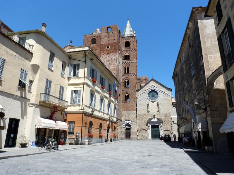 ''piazza S.Michele'' - Albenga