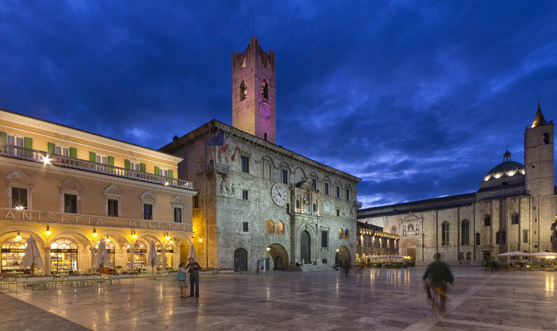 ''veduta di piazza del popolo'' - Ascoli Piceno