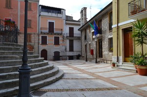 “Nove gradini : nove Cieli, il Paradiso”– Piazza Sant’Angelo – Monteroduni (IS)