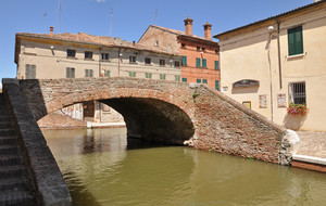 tanti ponti a Comacchio