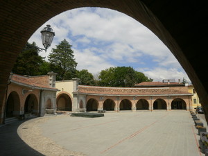 Piazzetta, mercato dei viveri