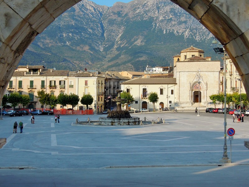 ''Piazza della'' - Sulmona