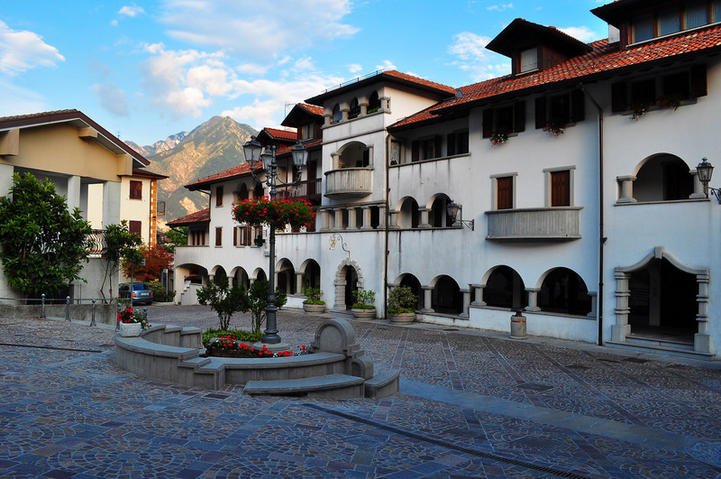 ''sarebbe più dolce la carnia se il suo primo paese non fosse amaro?'' - Amaro