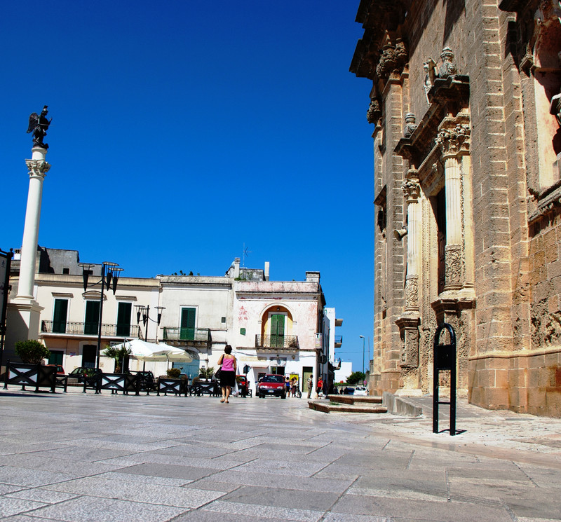 ''Andando al mercato'' - Castrignano del Capo