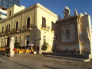 Piazza Della Fontana Antica