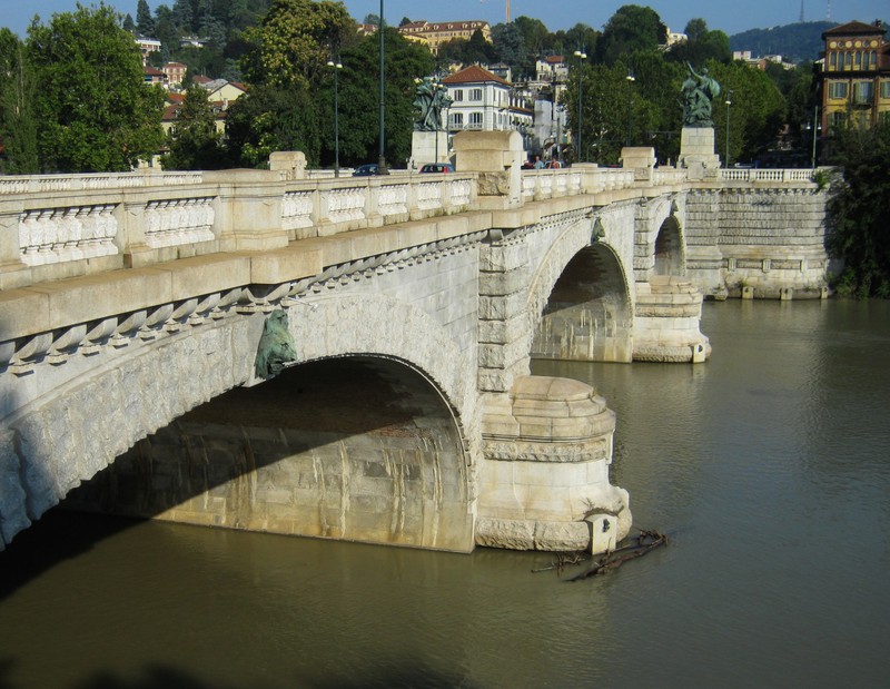 ''Umbertino lato uno'' - Torino