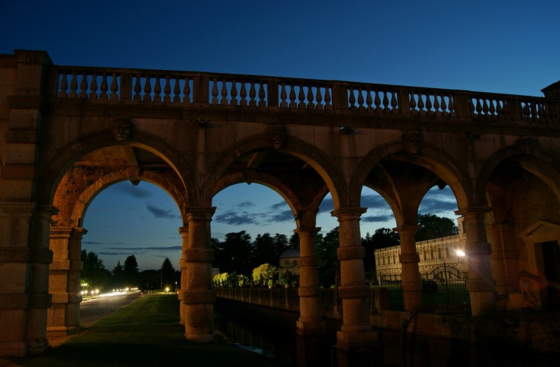 ''Drio ai ani ghe va el judizio.'' - Piazzola sul Brenta