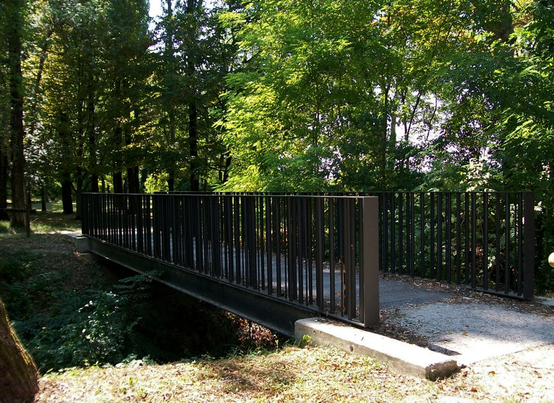 ''Ponte pedonale  Parco Villa Varda- fraz. S.Cassiano di Livenza (PN)'' - Brugnera