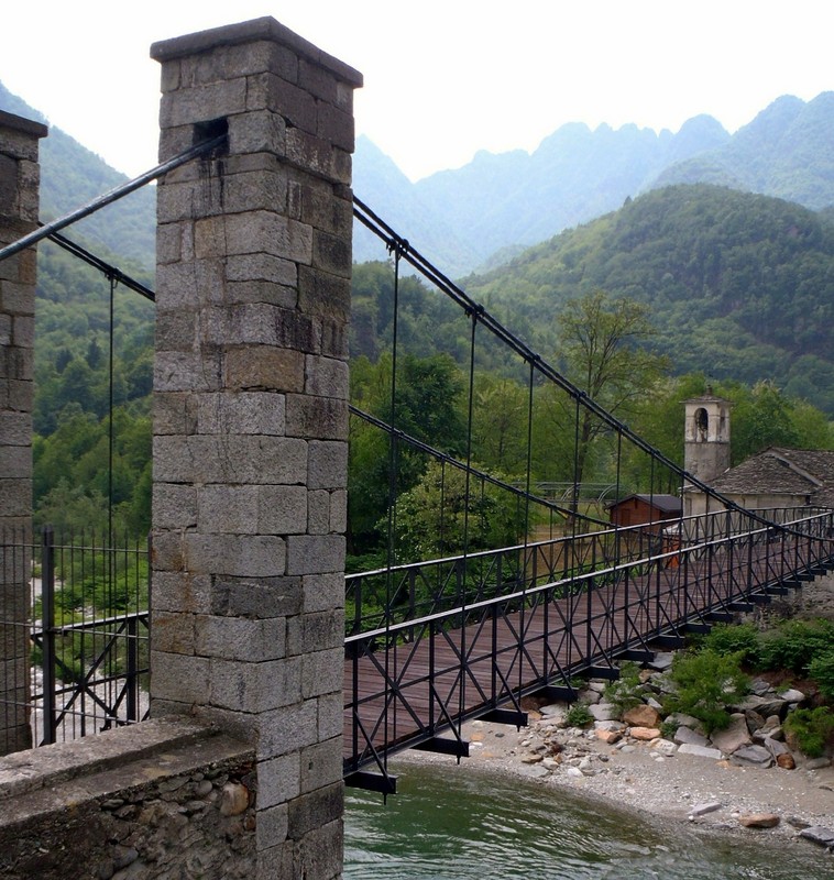 ''“L’unico ponte pensile in Italia con i cordoni originali”'' - Vocca
