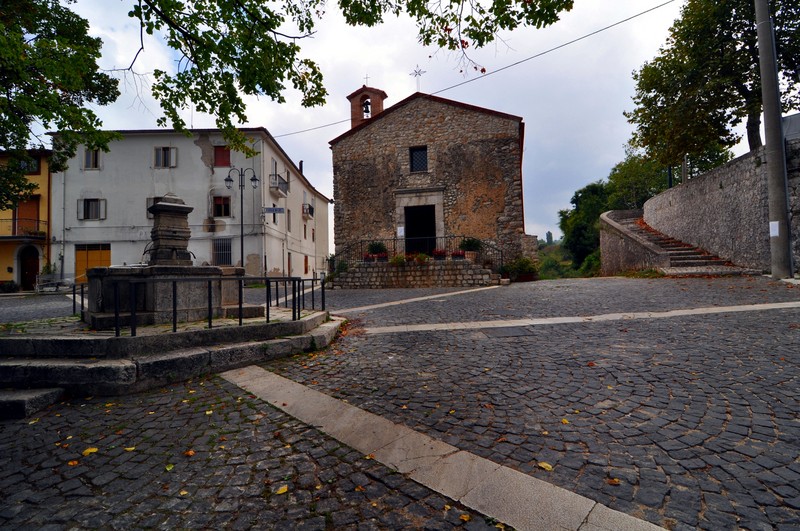 ''Due piazze si fondono… Umberto I e Piazza Mons. Mandia'' - Sicignano degli Alburni