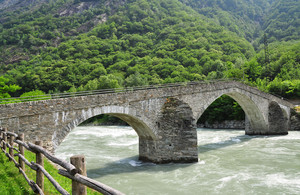 Ponte sulla Dora Baltea