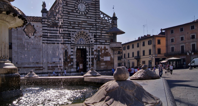''Un angolo di piazza duomo'' - Prato