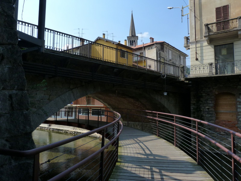 ''Un ponte sotto l’altro…'' - Omegna