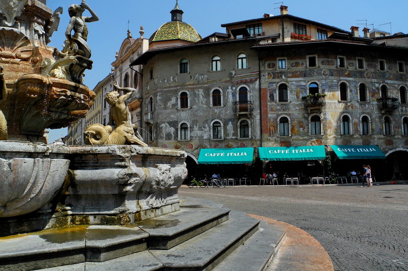 ''Dal Nettuno al caffè'' - Trento