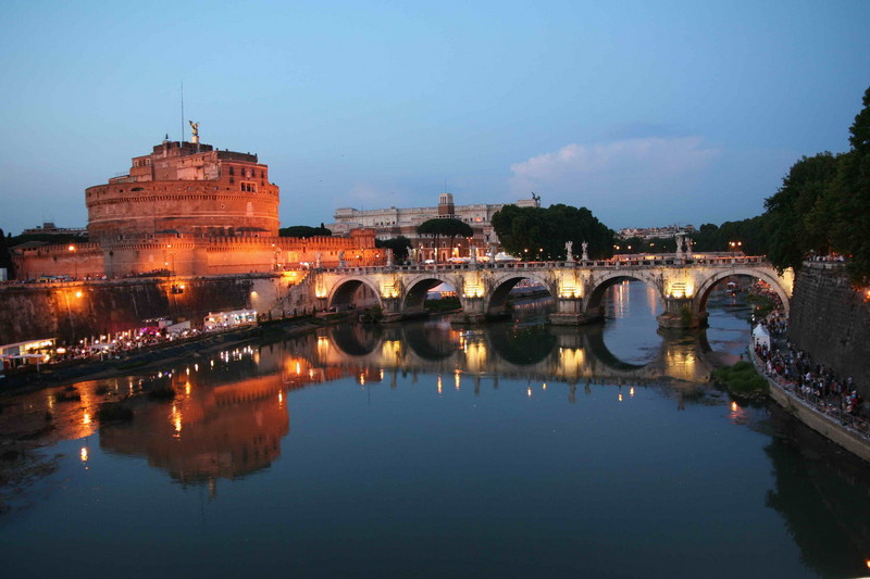 ''Ponte Sant’Angelo Roma di notte.jpg'' - Roma