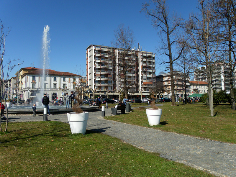 ''Largo alpini'' - Arona