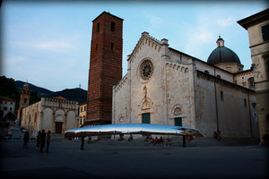 piazza del duomo Pietrasanta