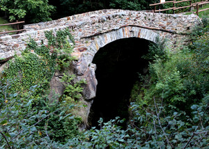 il piccolo ponte antico