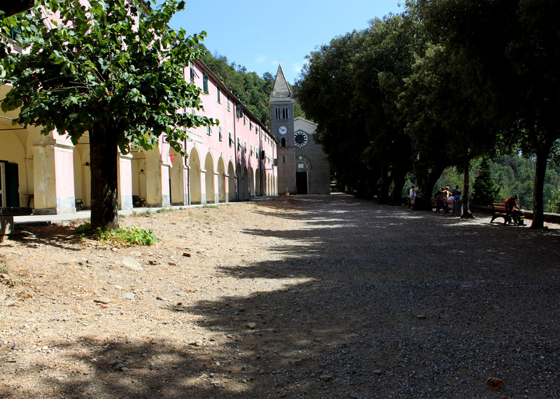 ''Piazza Nostra Signora di Soviore'' - Monterosso al Mare