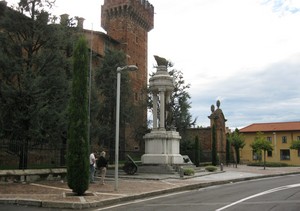 Cislago piazza Castelbarco