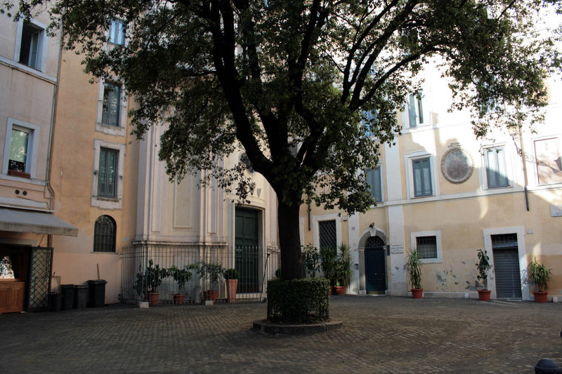 ''La piazza della Confraternita'' - Roma