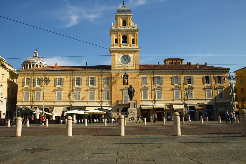 ''Fine estate in Piazza Garibaldi'' - Parma