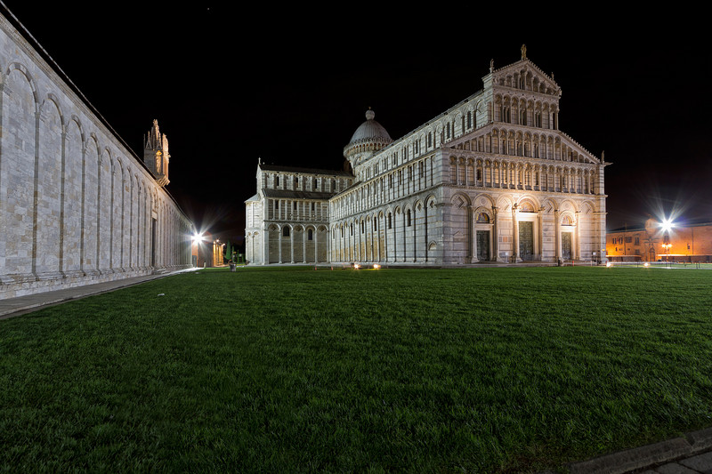 ''Il muro dei miracoli'' - Pisa