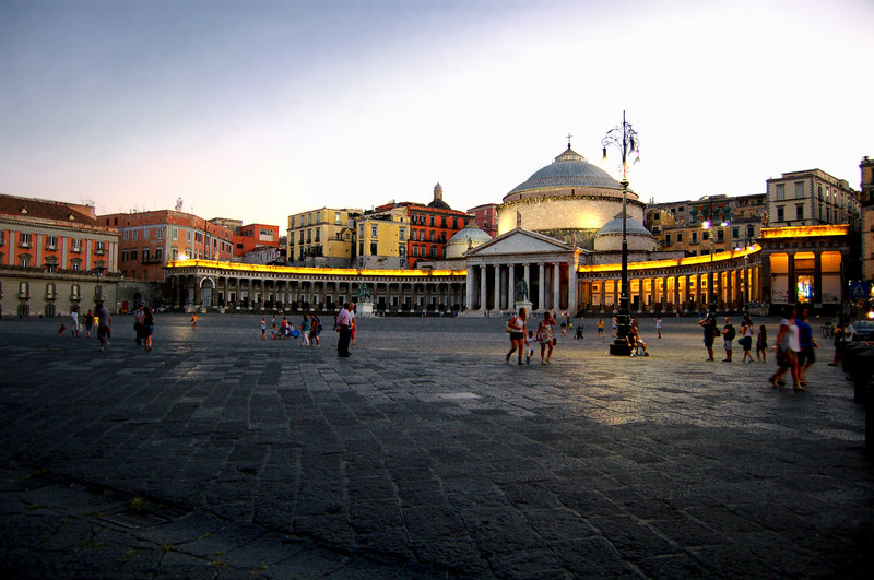 ''piazza del Plebiscito all’ora blu'' - Napoli