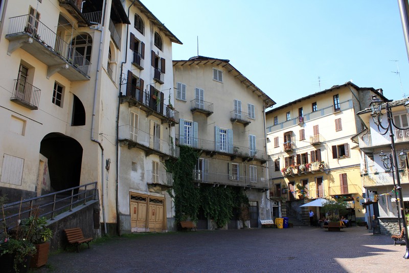 ''Piazza Gallenga'' - Lanzo Torinese