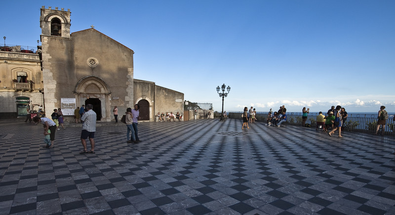 ''Piazza 9 Aprile'' - Taormina