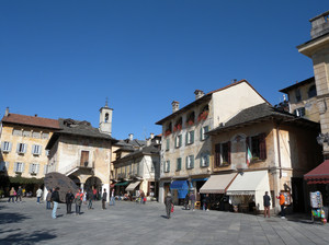 Piazza Mario Motta