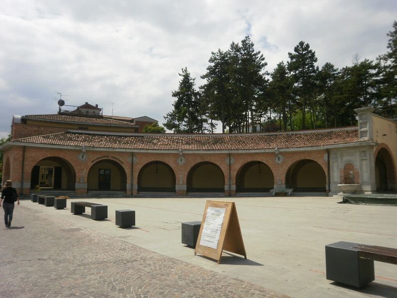 ''Graziosa Piazza Garibaldi'' - Predappio