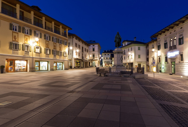 ''Tiziano dipinge di blu'' - Pieve di Cadore