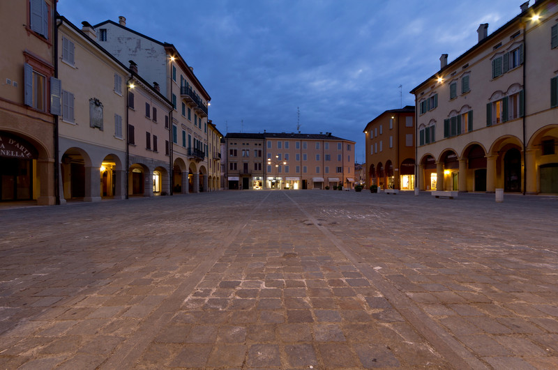 ''Cala la sera'' - Carpi