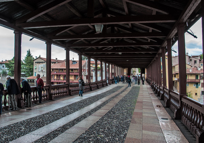''camminando per il ponte'' - Bassano del Grappa