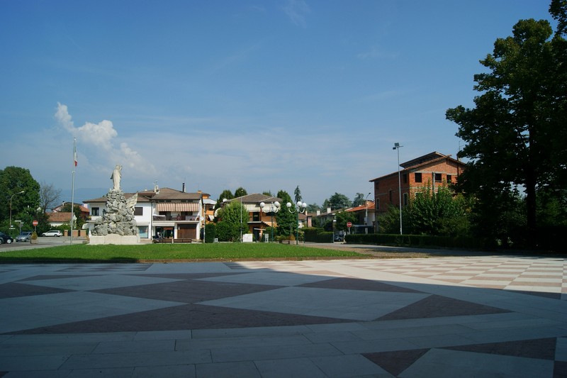 ''Ma che cosa c’è in fondo a quest’ oggi'' - Loria