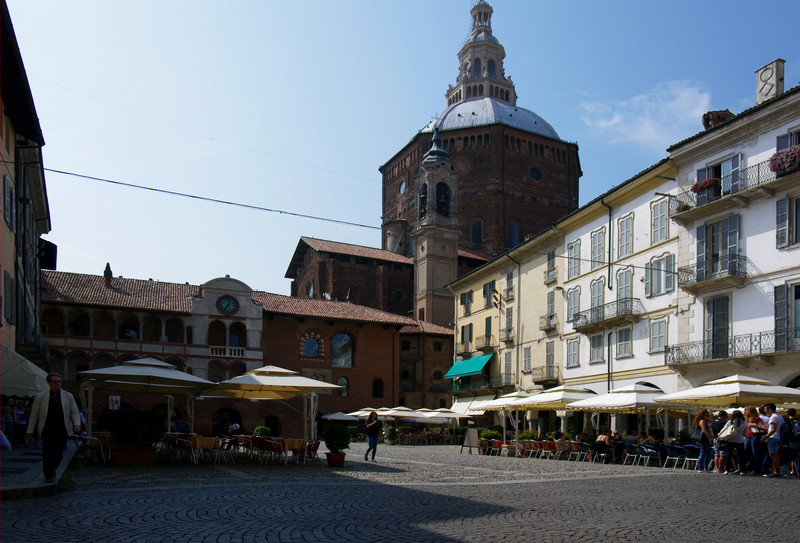 ''Piazza della Vittoria'' - Pavia
