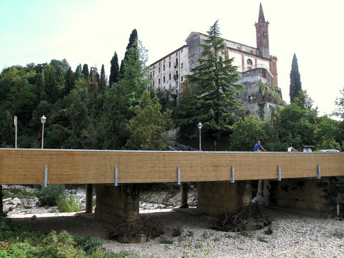 124716-800x600 124716-800x600