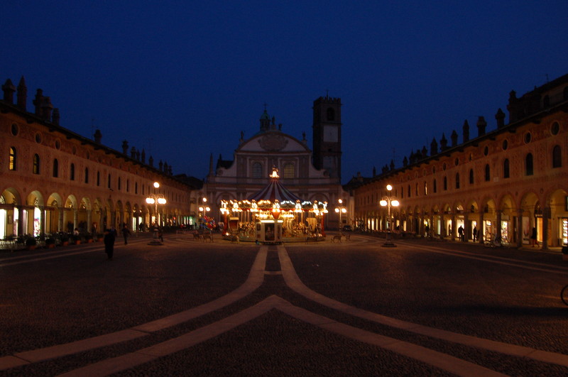 ''piazza ducale'' - Vigevano