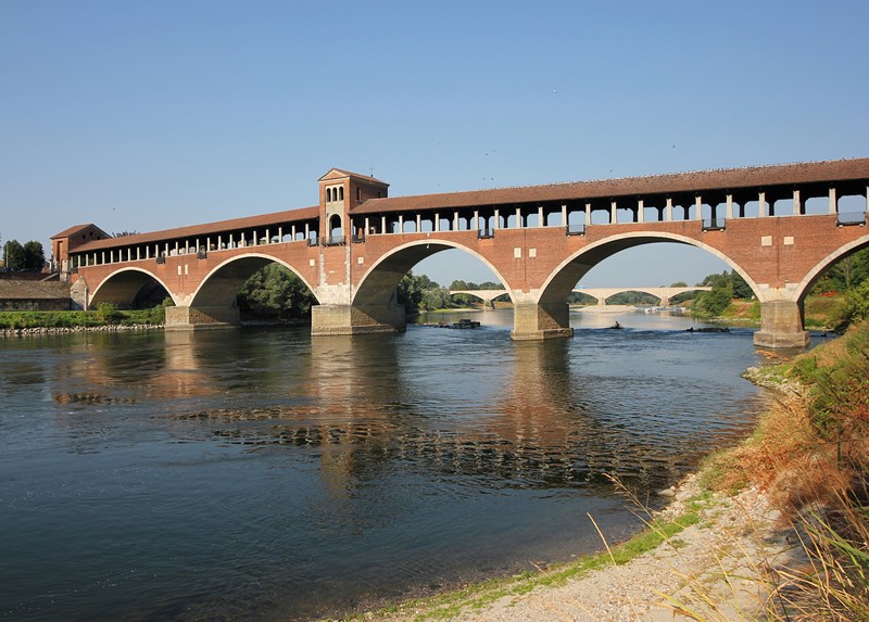 ''In cammino verso borgo Ticino'' - Pavia