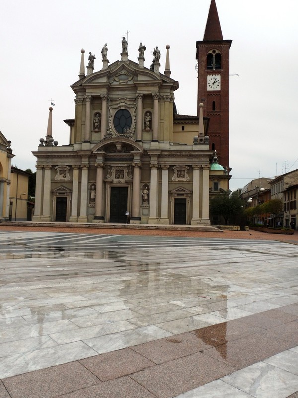 ''La piazza dei Bustocchi'' - Busto Arsizio