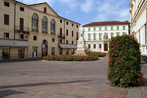 Piazza castello