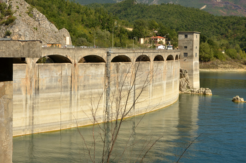 ''su lago'' - Petrella Salto