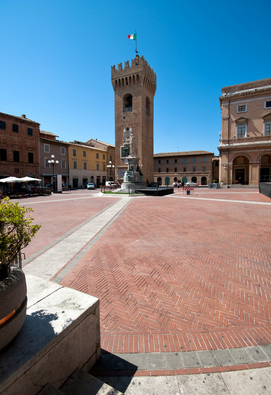 ''Sventola'' - Recanati