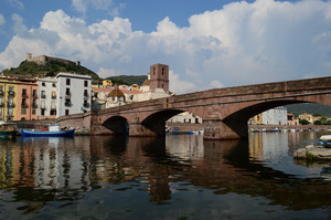 Il vecchio ponte di Bosa