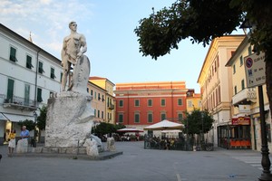 Piazza Cesare Battisti