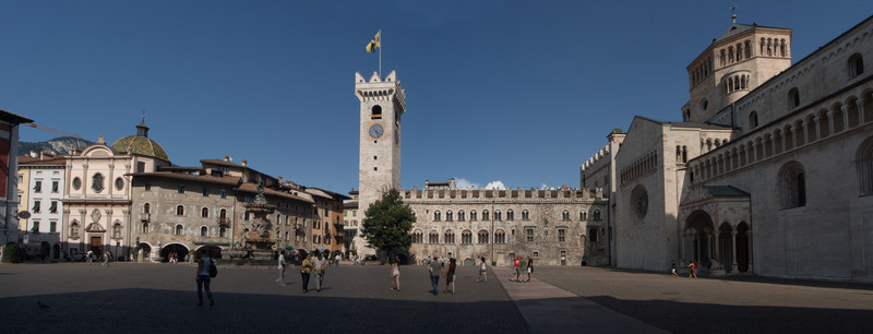 ''Trento: piazza Duomo'' - Trento